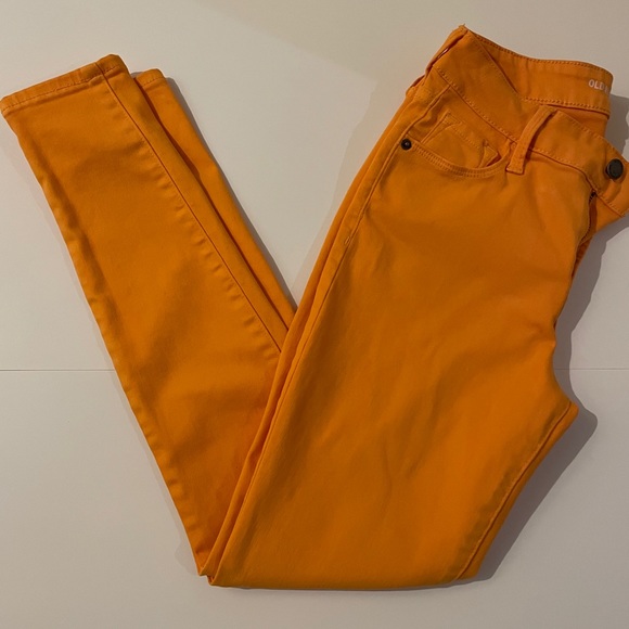 Old Navy orange jeans - Picture 2 of 2